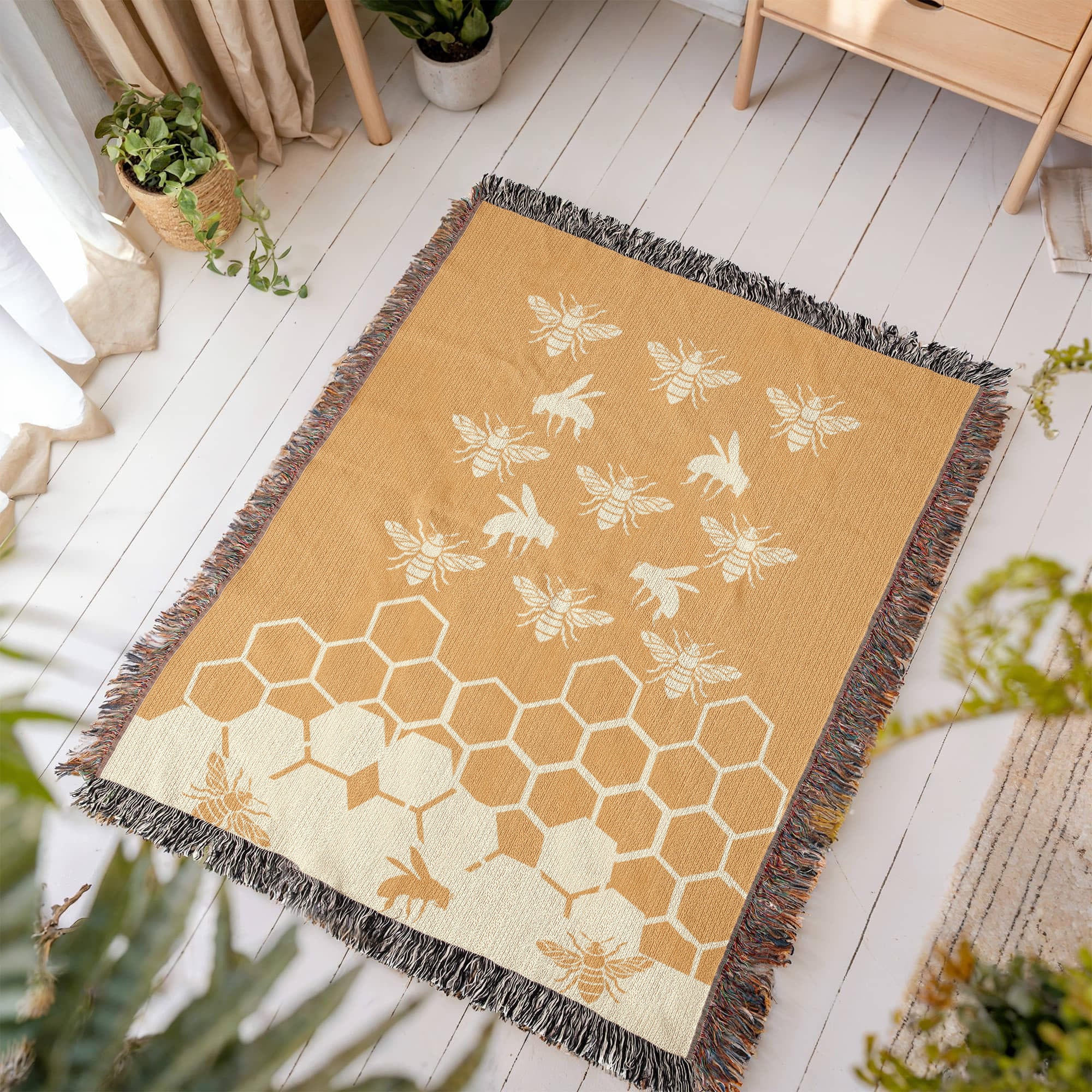Honeybee Motif Heirloom Woven Blanket