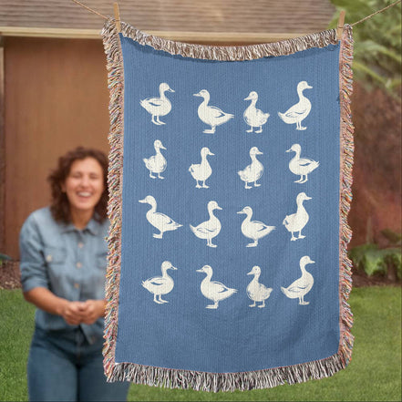 Heirloom Woven Blanket – Vintage Duck Pattern
